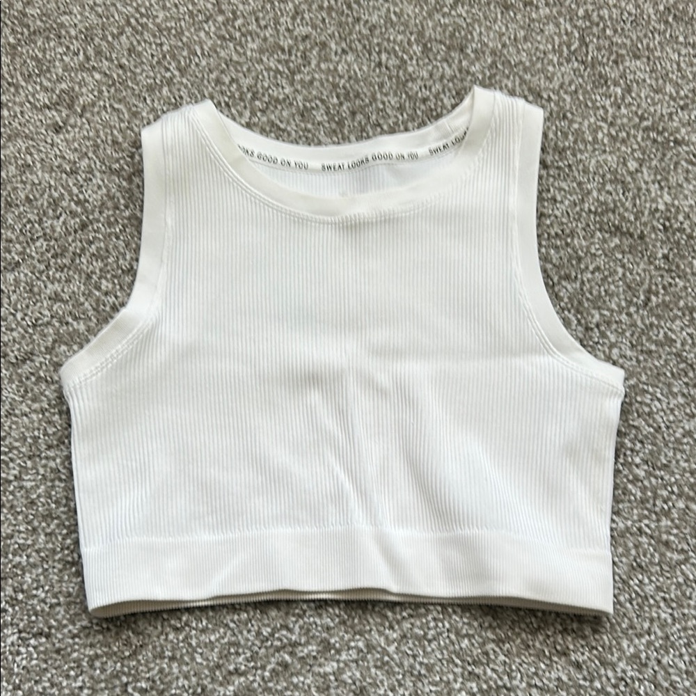 Offline White Ribbed Crop Top/Sports Bra